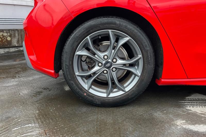 Used Ford Focus for sale - 77367667: Photo 8