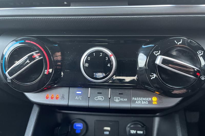 Used Hyundai KONA 2022 for sale - 76933575: Photo 30