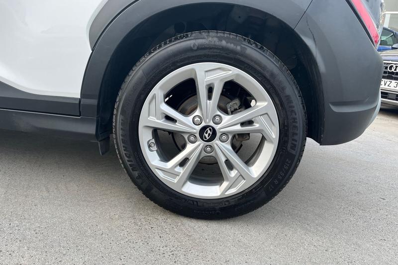 Used Hyundai KONA 2022 for sale - 76933575: Photo 8