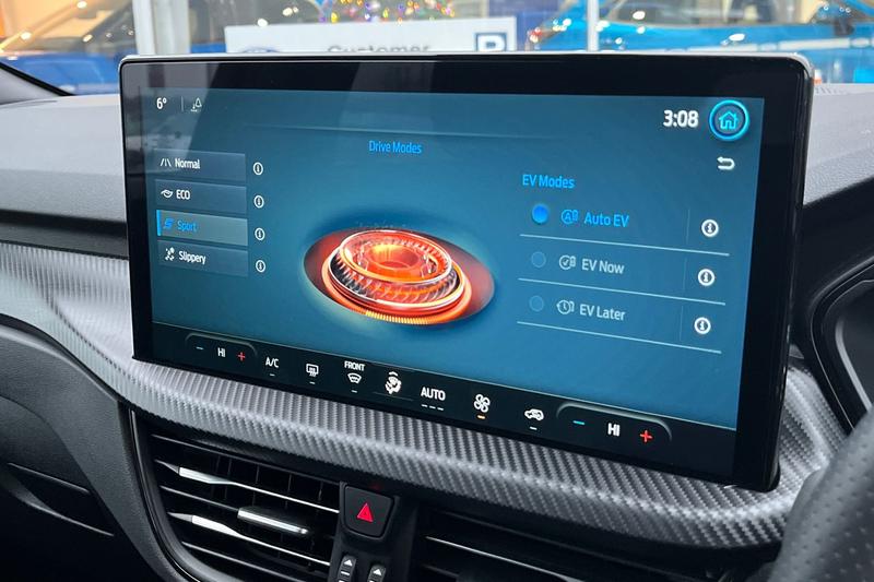 Used Ford Kuga 2025 for sale - 76803371: Photo 30