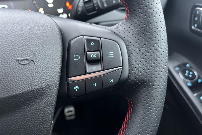 Used Ford Kuga 2025 for sale - 76803371: Photo 32