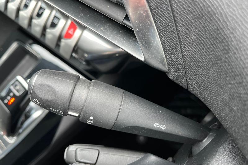 Used Peugeot 3008 2022 for sale - 77248718: Photo 14