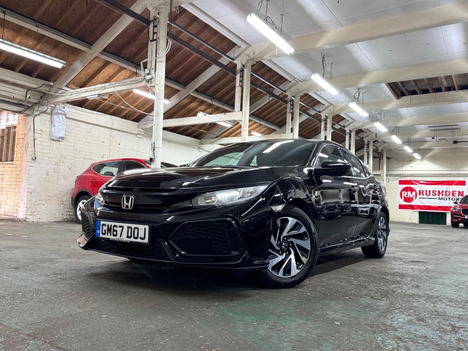 Used Honda Civic 2018 for sale - 76690886: Photo 2