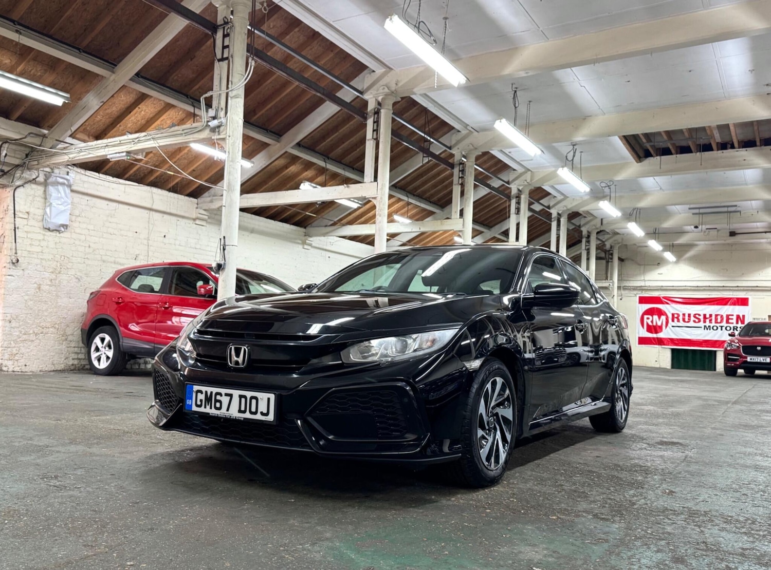 Used Honda Civic 2018 for sale - 76690886: Photo 4