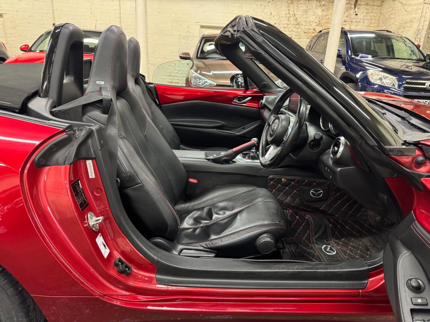 Used Mazda MX-5 2016 for sale - 77360655: Photo 12