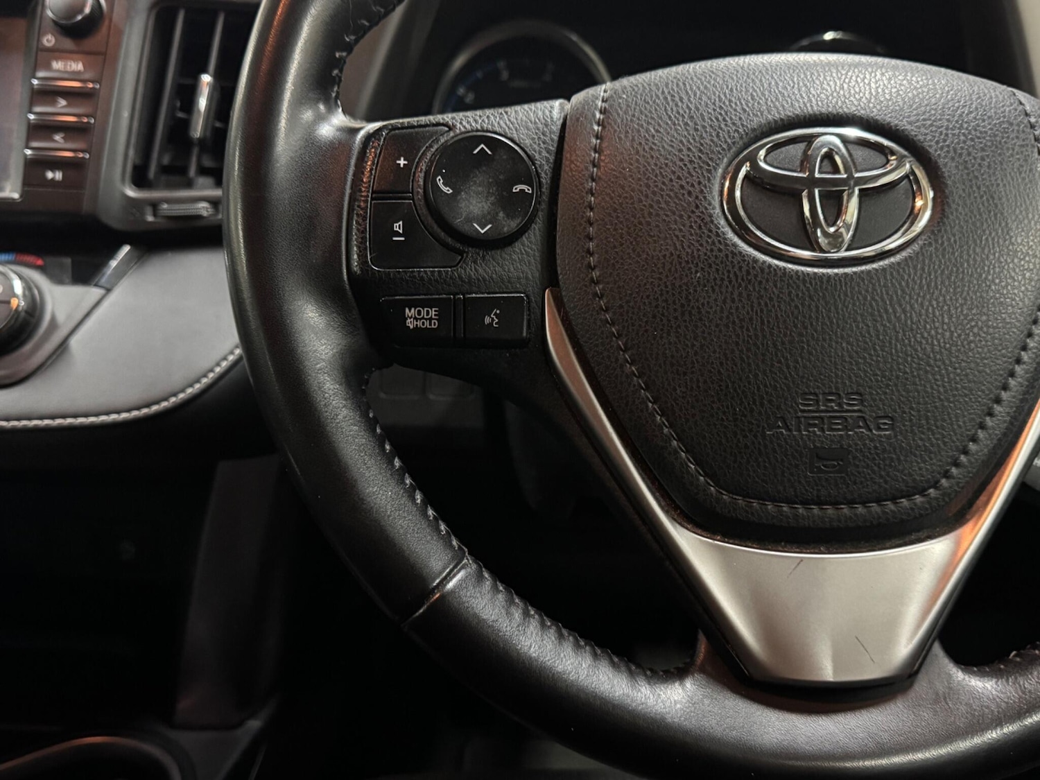 Used Toyota RAV4 2016 for sale - 77167340: Photo 23