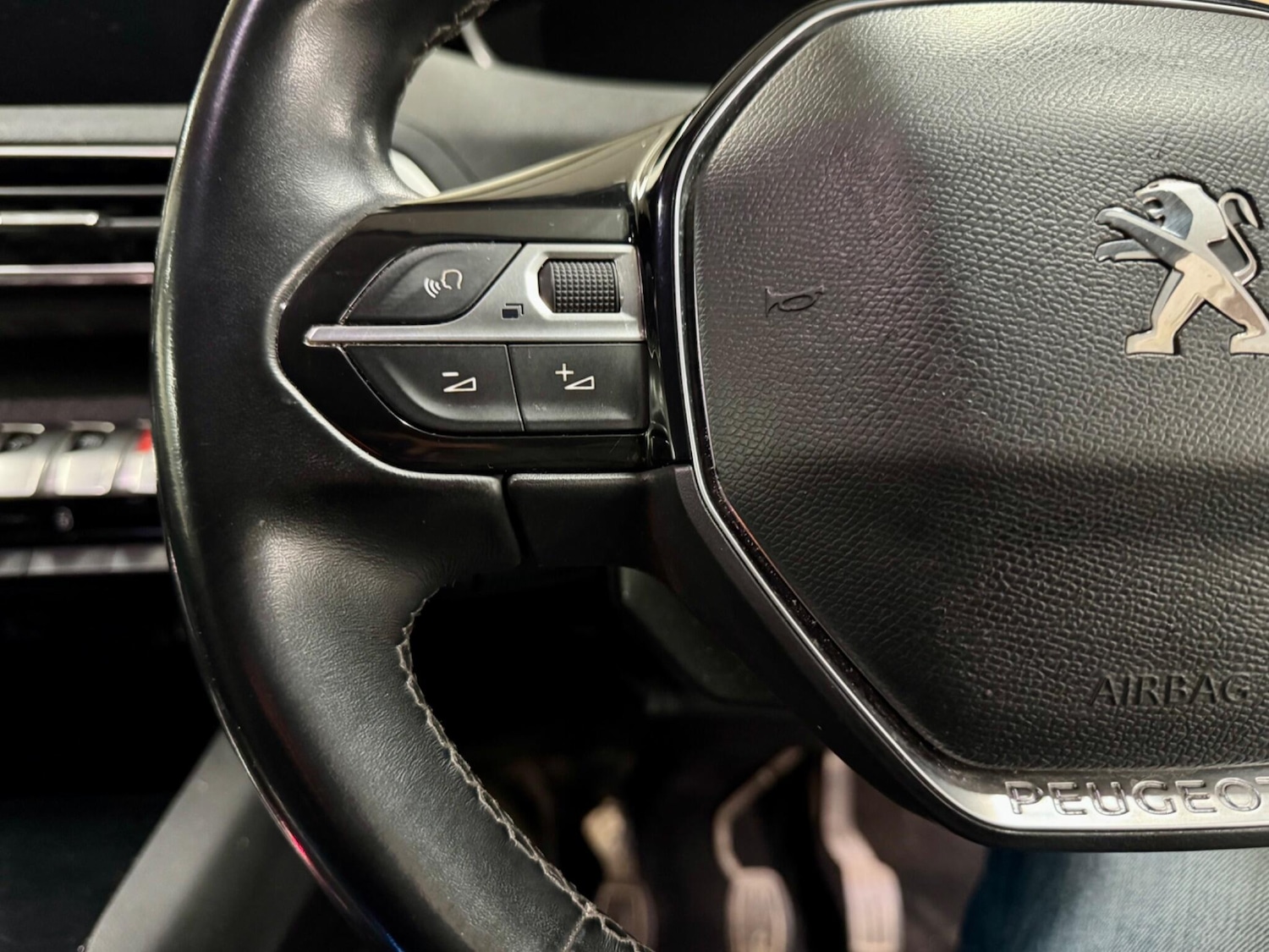 Used Peugeot 5008 2019 for sale - 76690914: Photo 25