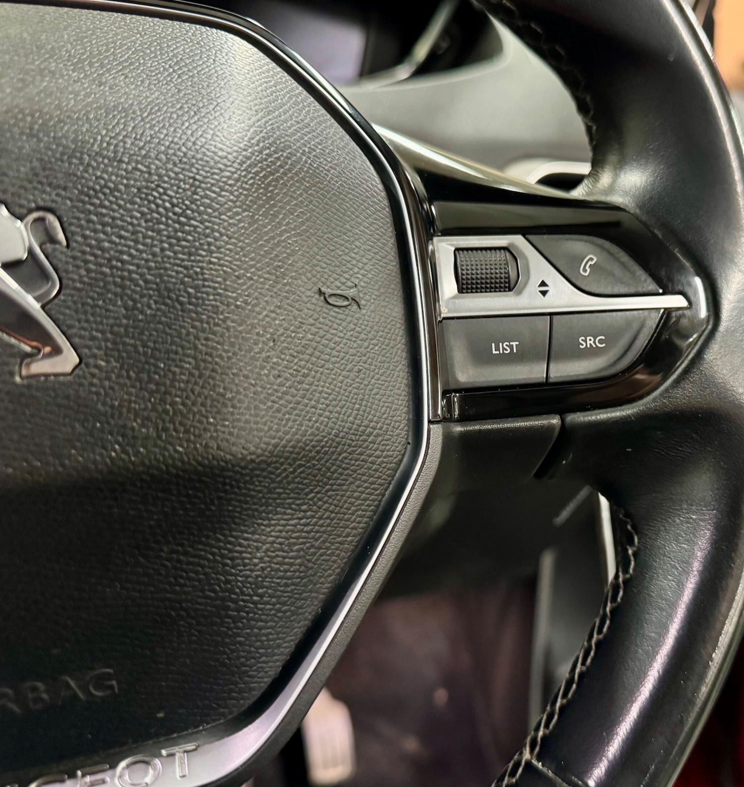 Used Peugeot 5008 2019 for sale - 76690914: Photo 26