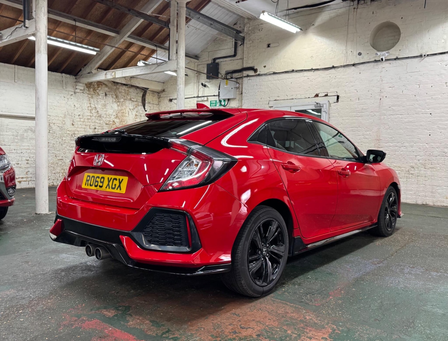 Used Honda Civic 2019 for sale - 77520088: Photo 9