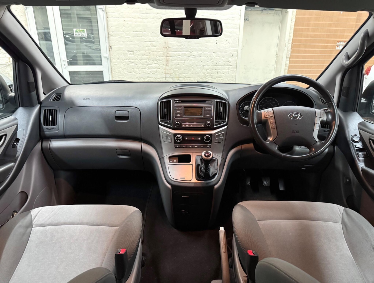 Used Hyundai i800 2016 for sale - 77373127: Photo 11