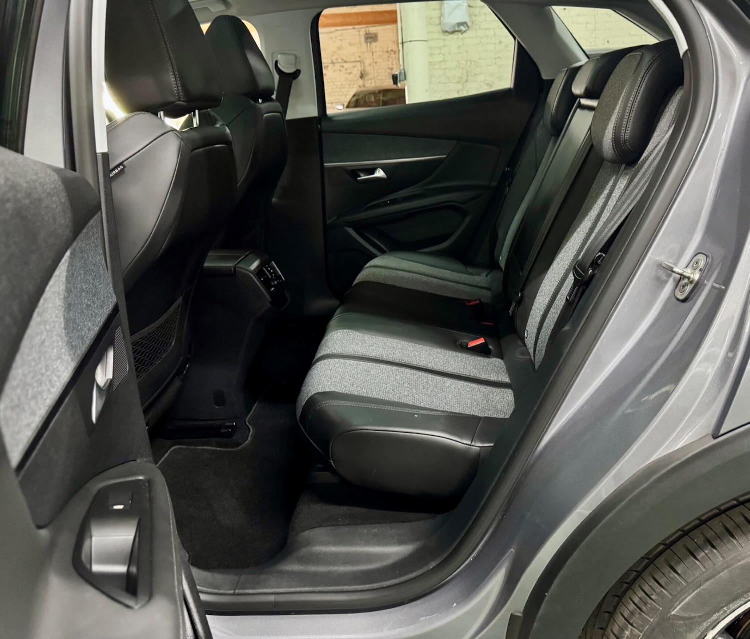 Used Peugeot 5008 2018 for sale - 76690915: Photo 15