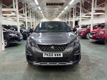 Used Peugeot 5008 2018 for sale - 76690915: Photo