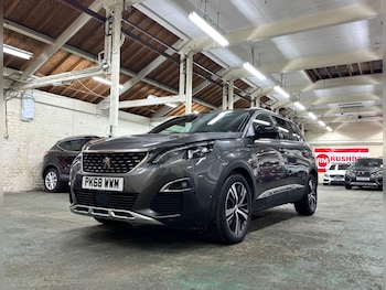 Used Peugeot 5008 2018 for sale - 76690915: Photo