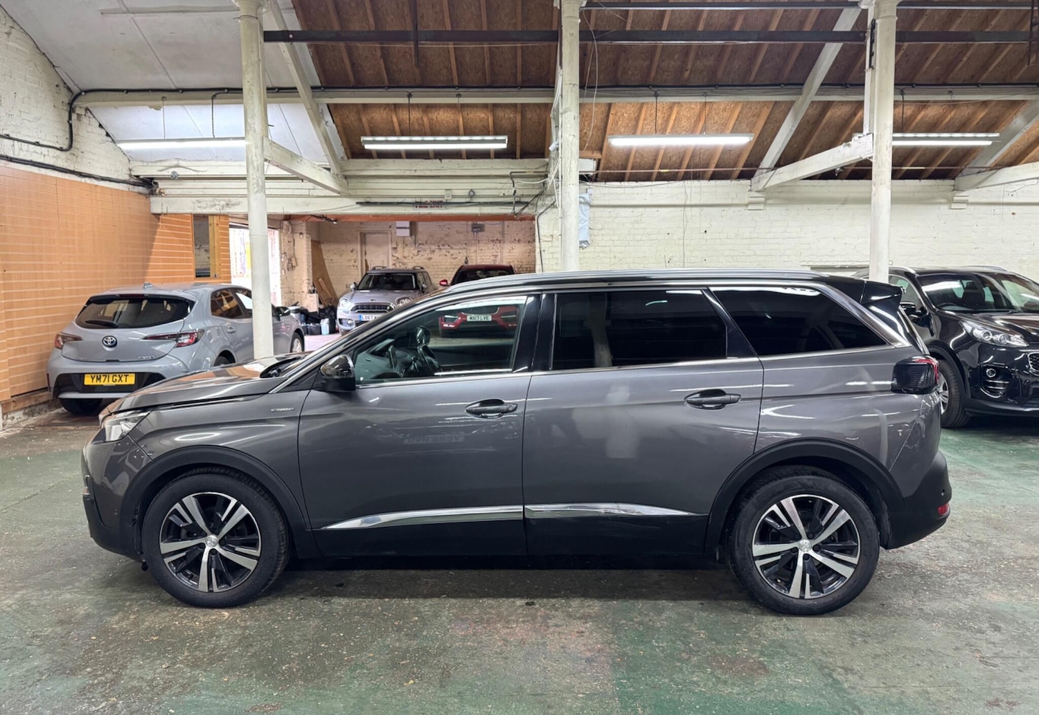 Used Peugeot 5008 2018 for sale - 76690915: Photo 5
