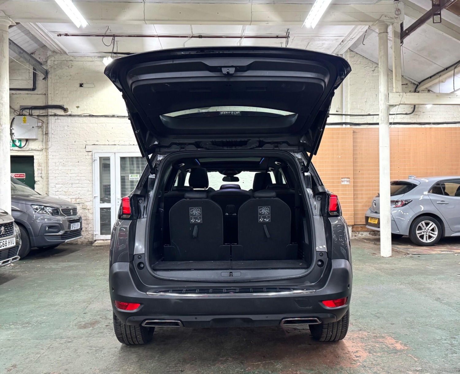 Used Peugeot 5008 2018 for sale - 76690915: Photo 8