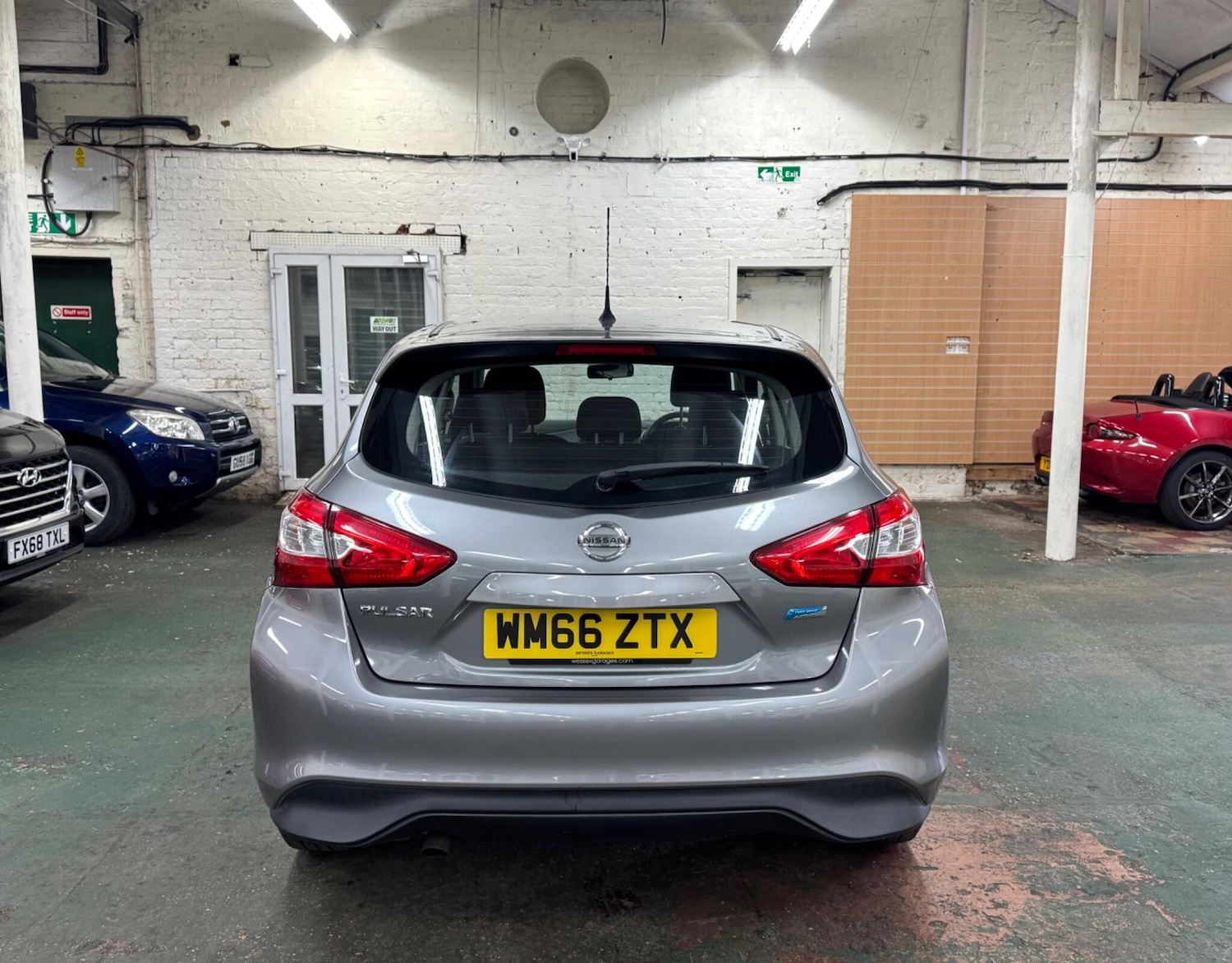 Used Nissan Pulsar 2016 for sale - 77394179: Photo 6