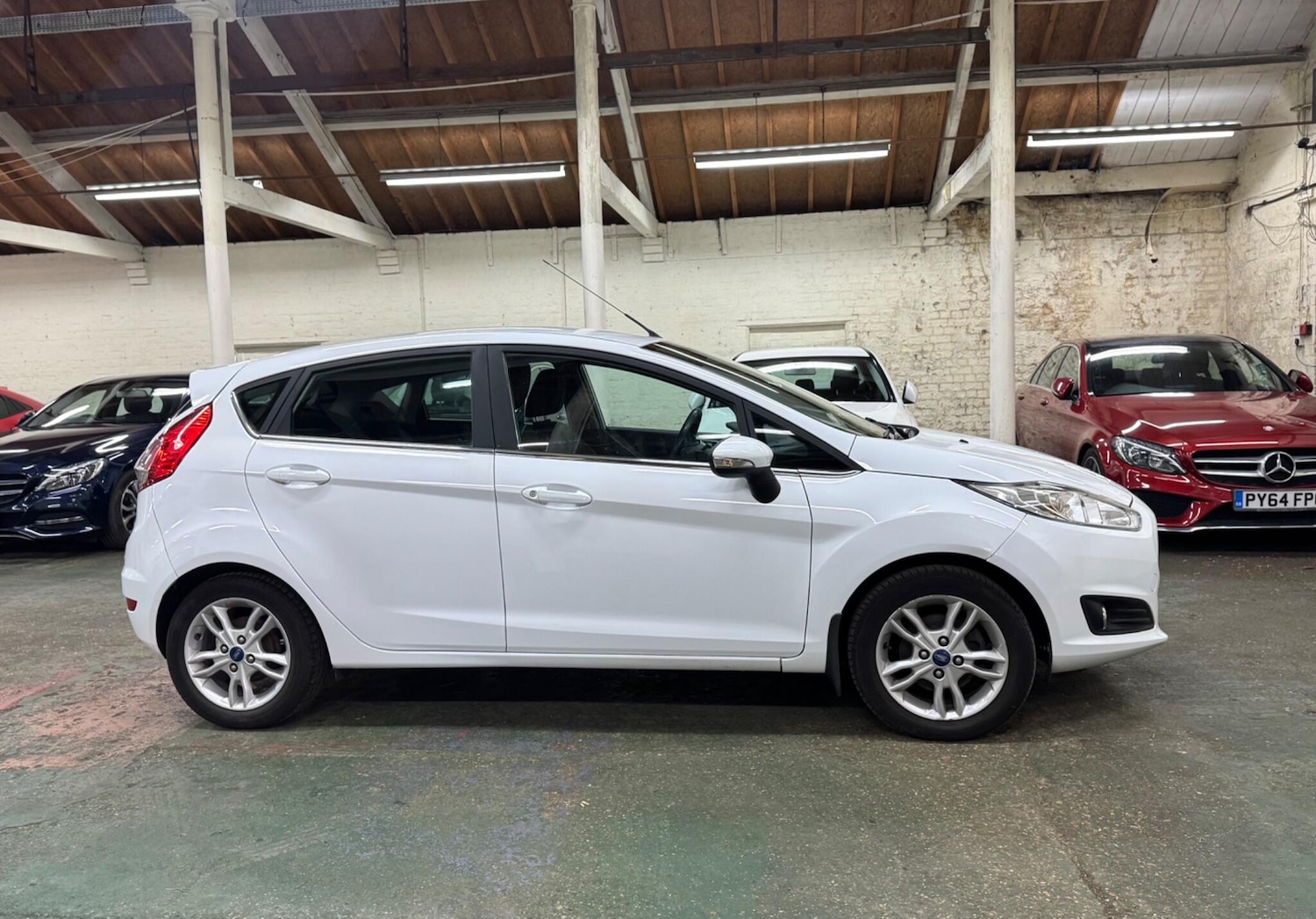 Used Ford Fiesta 2015 for sale - 77804997: Photo 10