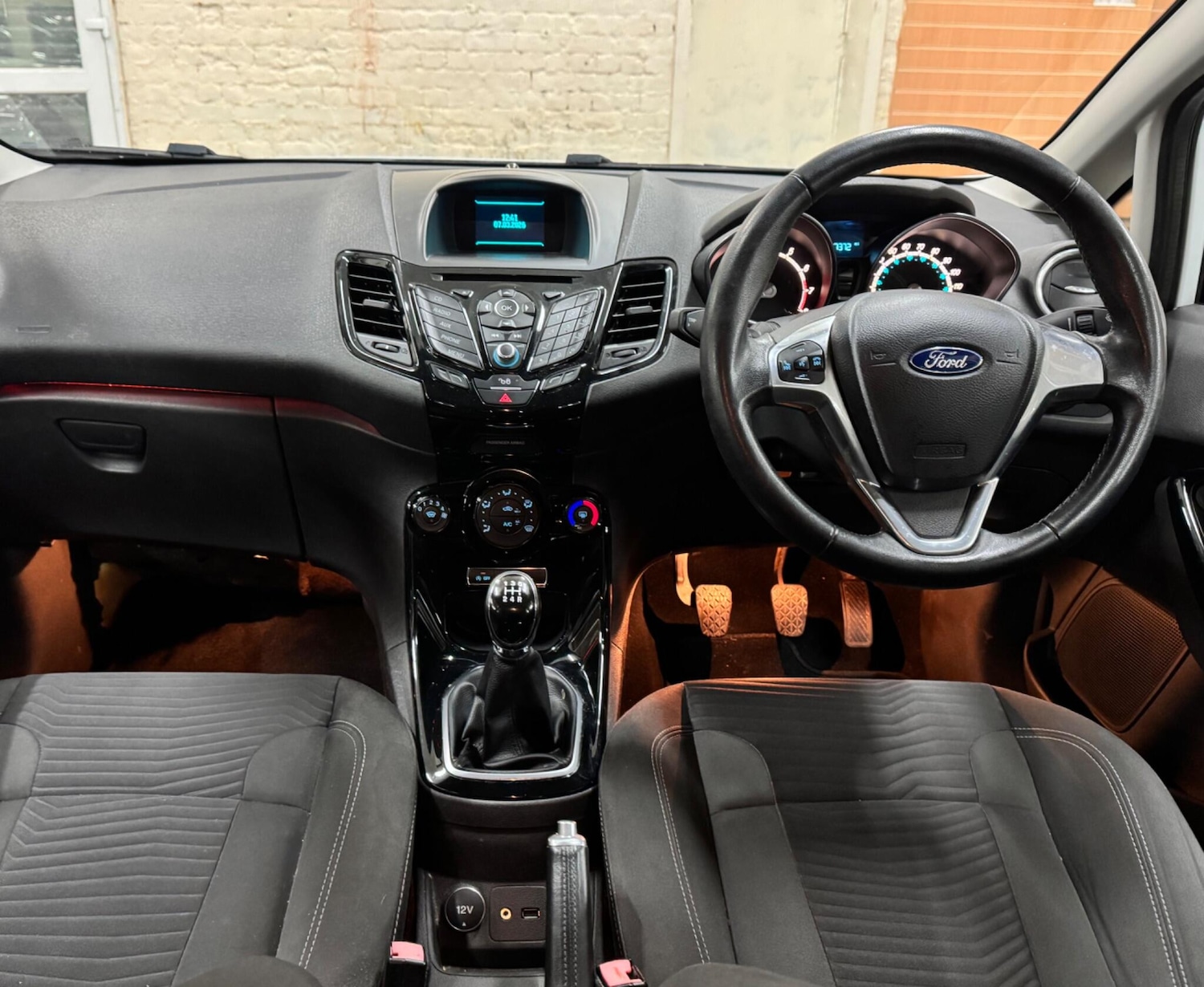 Used Ford Fiesta 2015 for sale - 77804997: Photo 13
