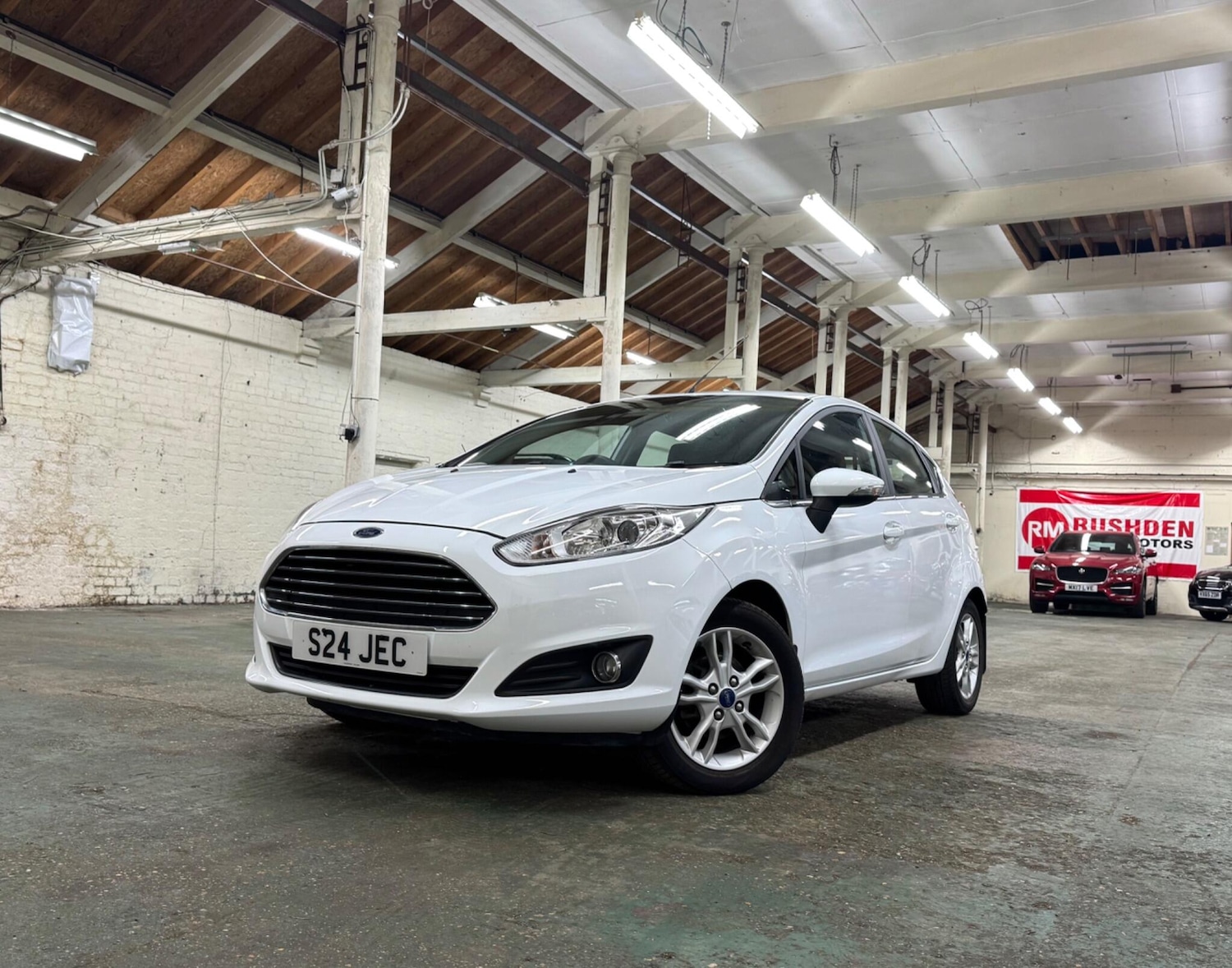 Used Ford Fiesta 2015 for sale - 77804997: Photo 2