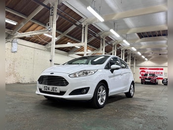 Used Ford Fiesta 2015 for sale - 77804997: Photo