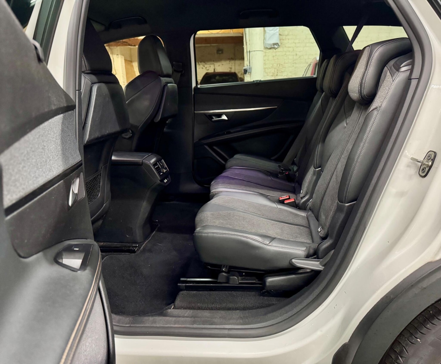 Used Peugeot 5008 2020 for sale - 77020258: Photo 15