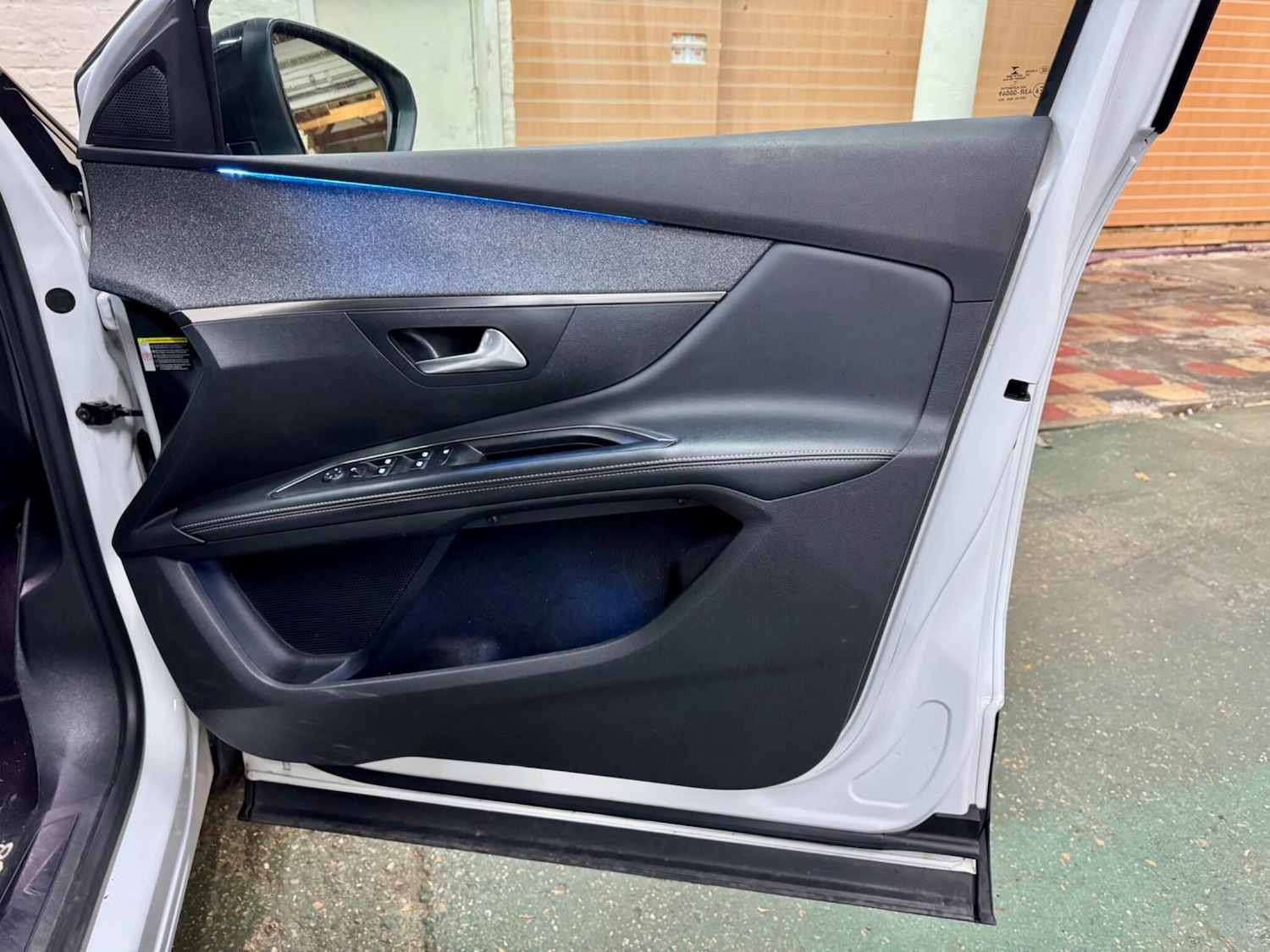 Used Peugeot 5008 2020 for sale - 77020258: Photo 16