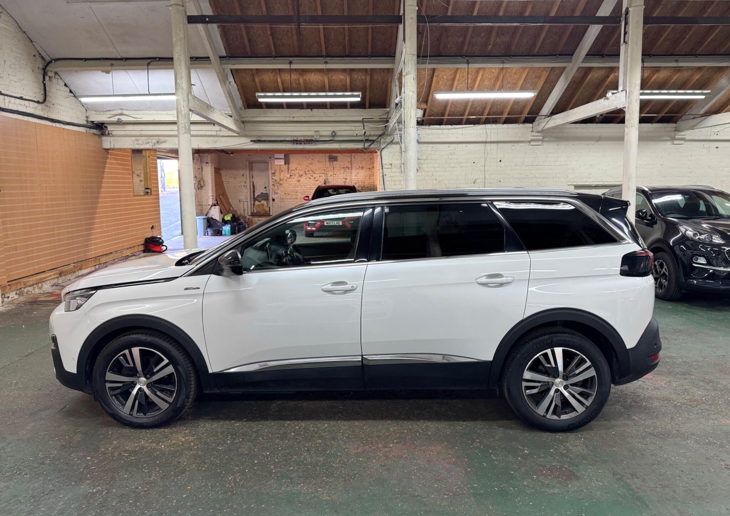 Used Peugeot 5008 2020 for sale - 77020258: Photo 5