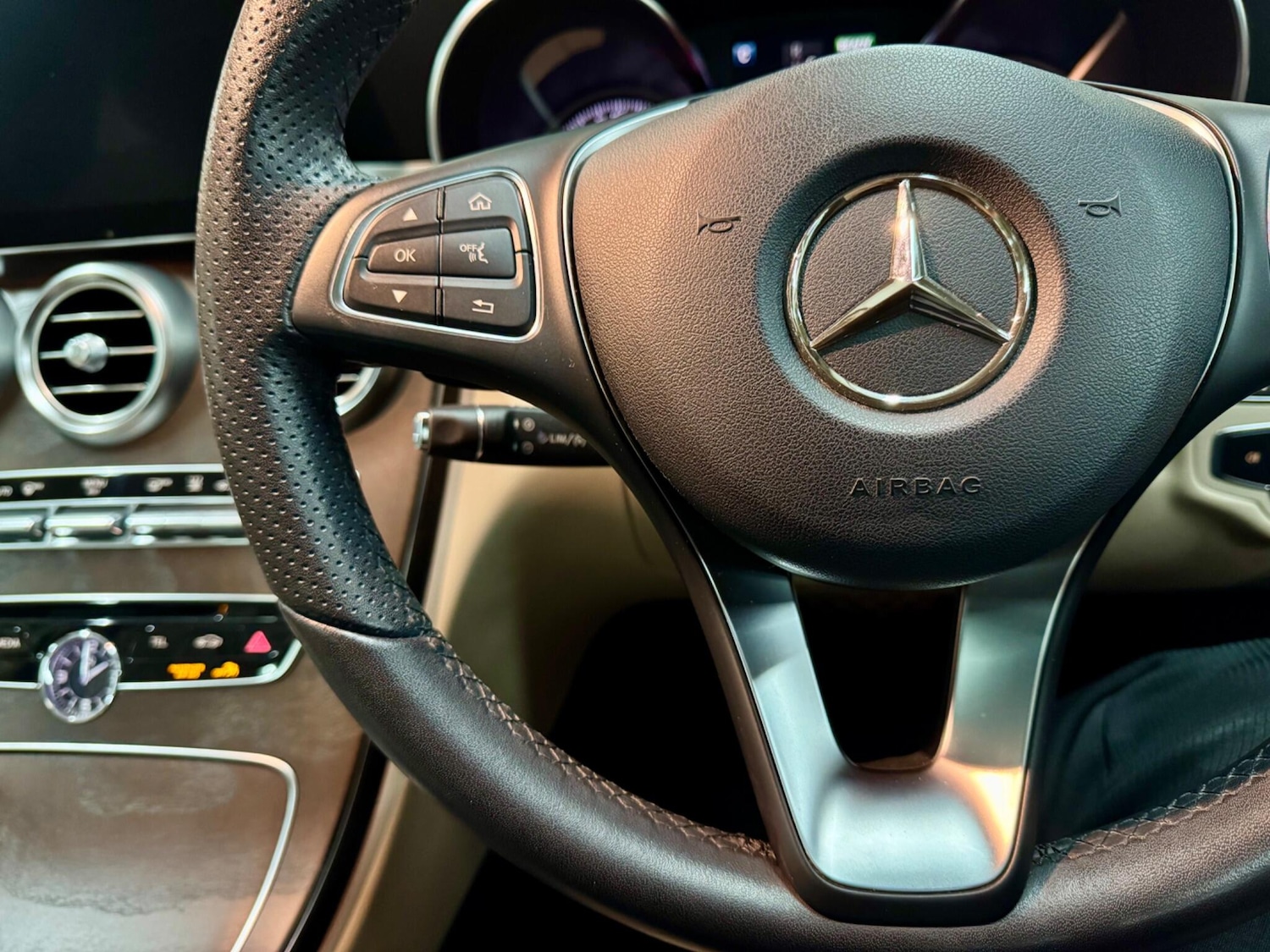 Used Mercedes-Benz C Class 2015 for sale - 78036877: Photo 23