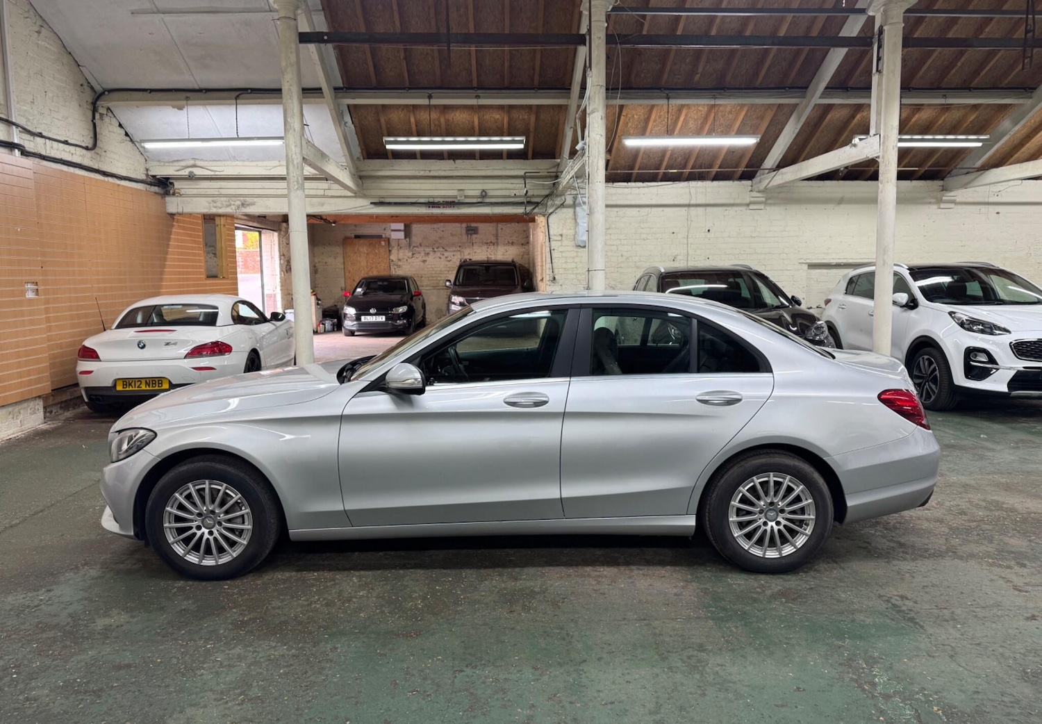 Used Mercedes-Benz C Class 2015 for sale - 78036877: Photo 5