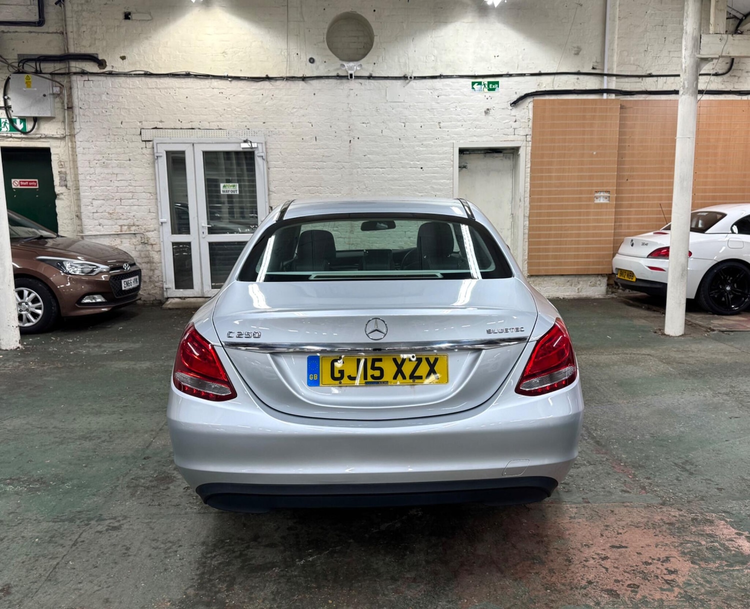 Used Mercedes-Benz C Class 2015 for sale - 78036877: Photo 7