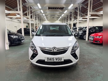 Used Vauxhall Zafira Tourer 2015 for sale - 77321432: Photo
