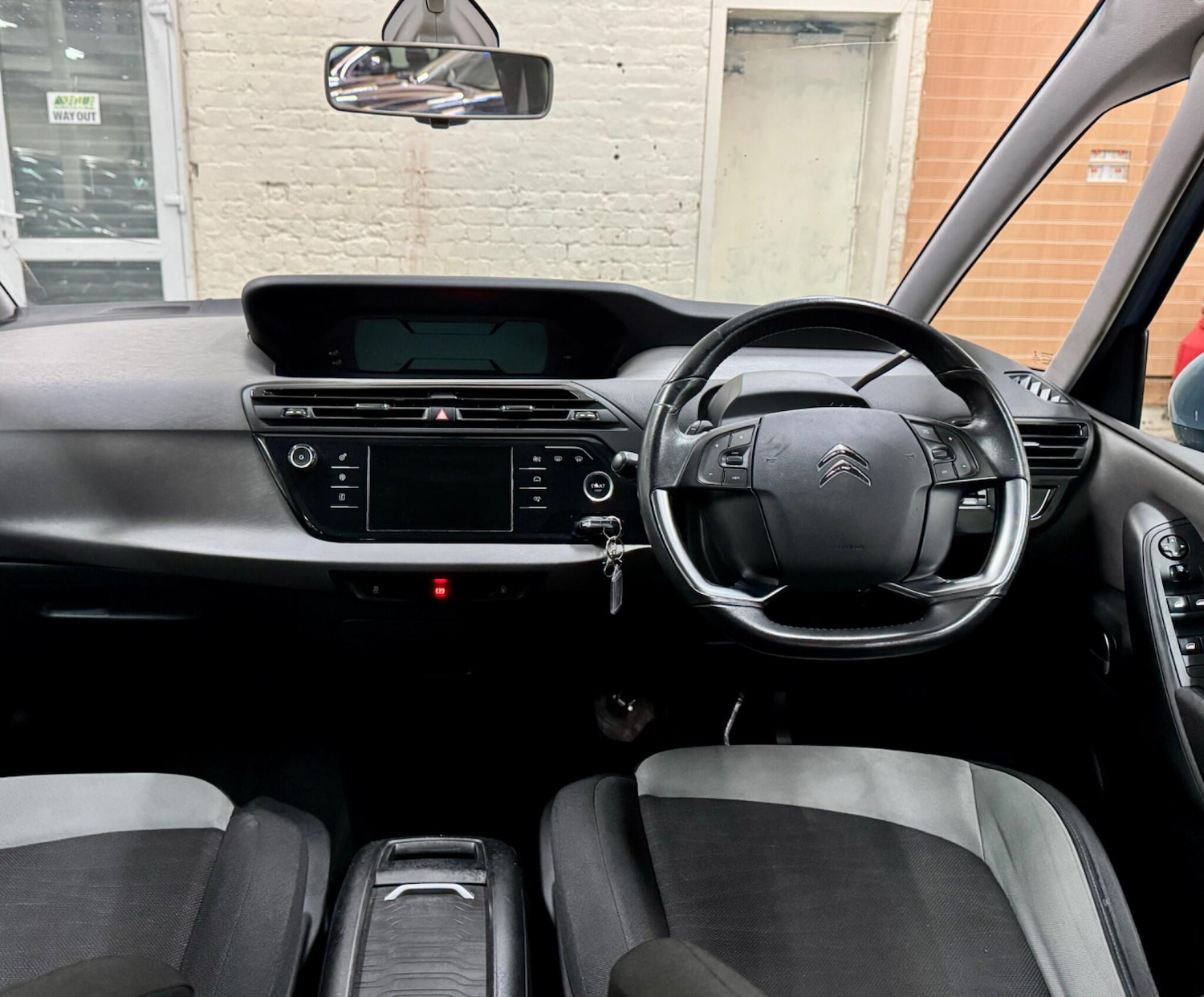 Used Citroen C4 Grand Picasso 2014 for sale - 76690891: Photo 14