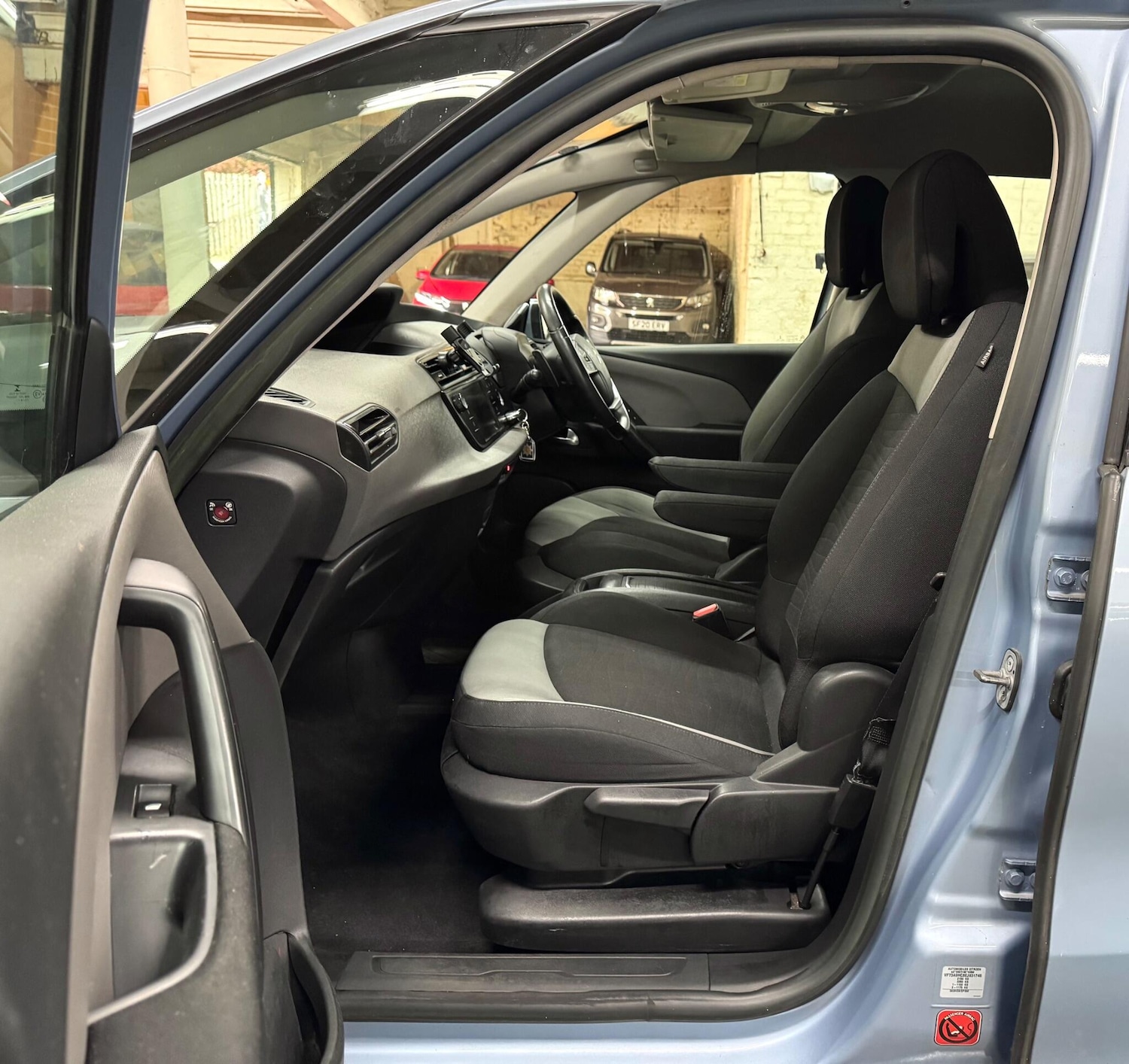 Used Citroen C4 Grand Picasso 2014 for sale - 76690891: Photo 16