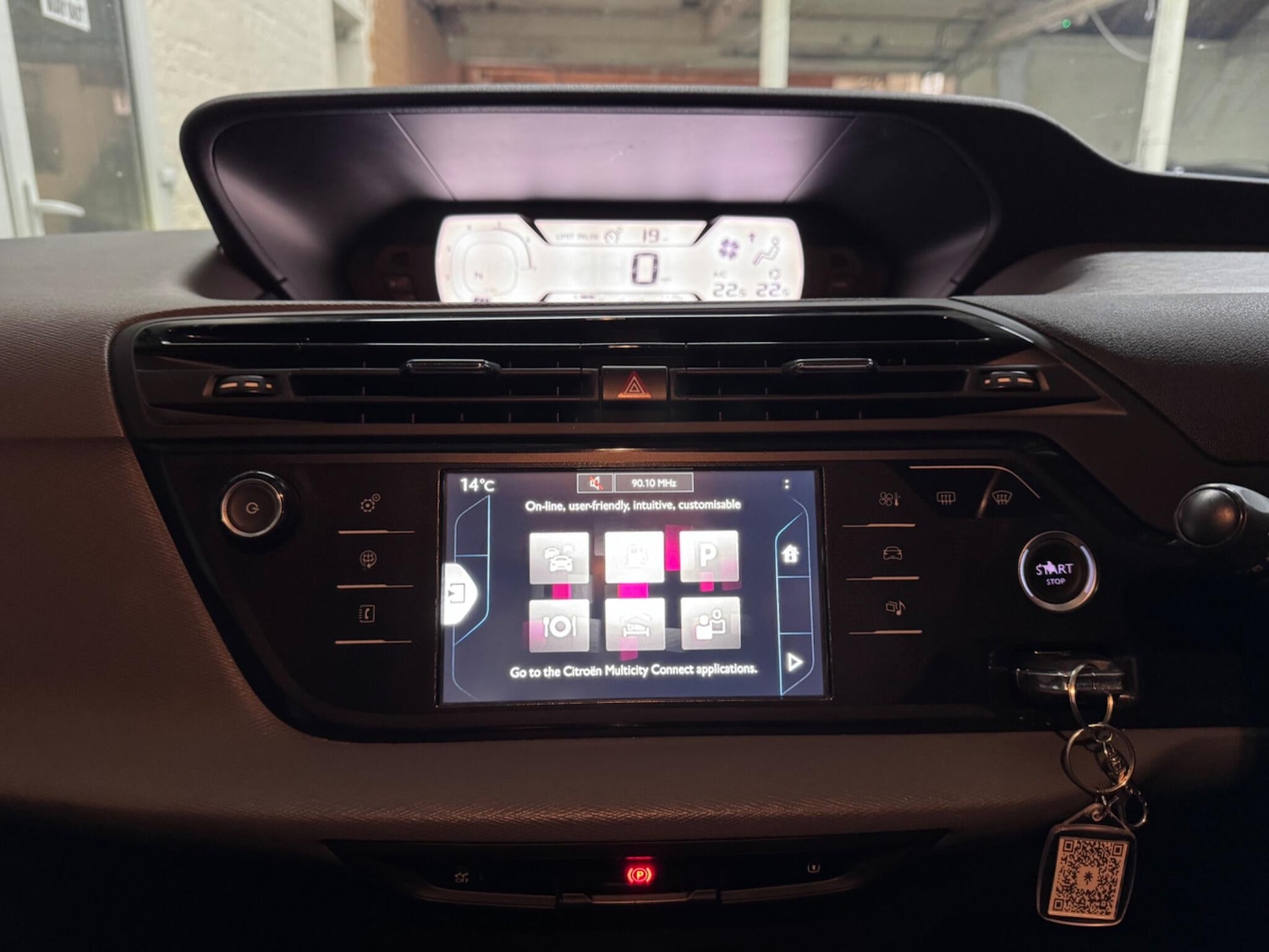 Used Citroen C4 Grand Picasso 2014 for sale - 76690891: Photo 24