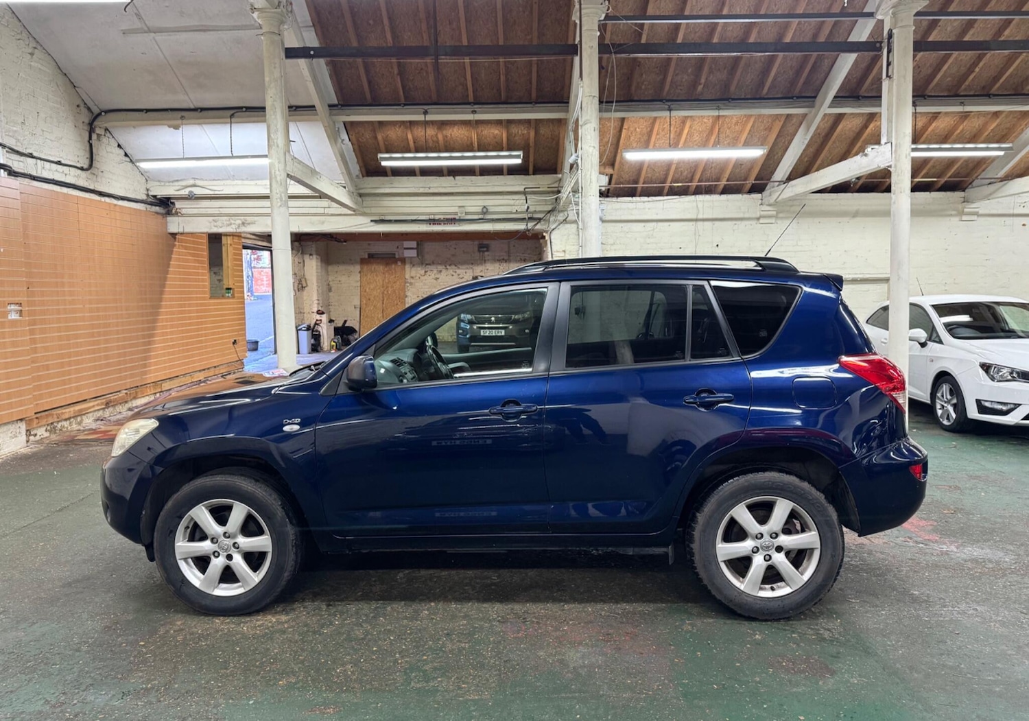 Used Toyota RAV4 2008 for sale - 77269424: Photo 5