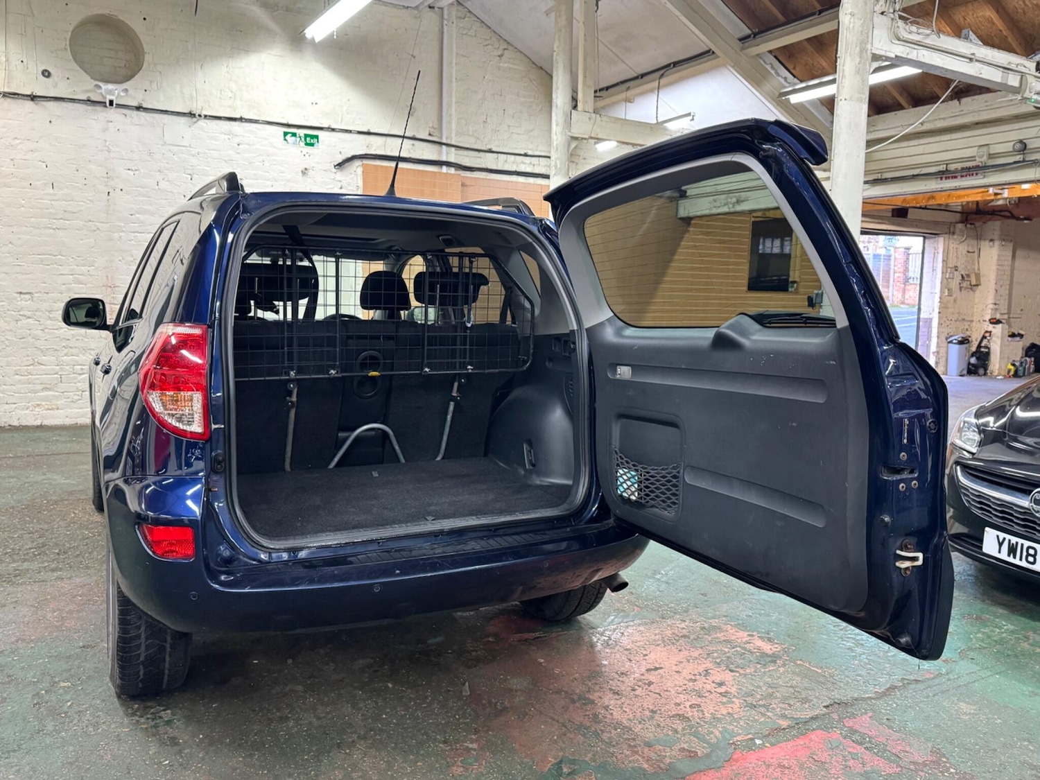 Used Toyota RAV4 2008 for sale - 77269424: Photo 8