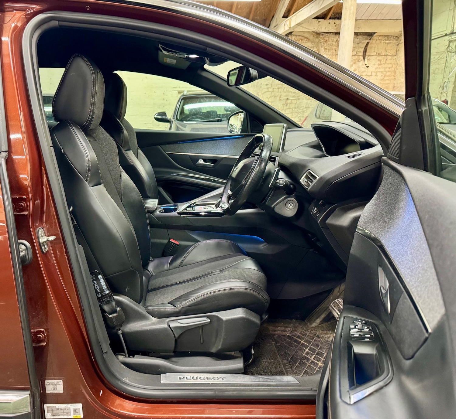 Used Peugeot 3008 2018 for sale - 76690905: Photo 8