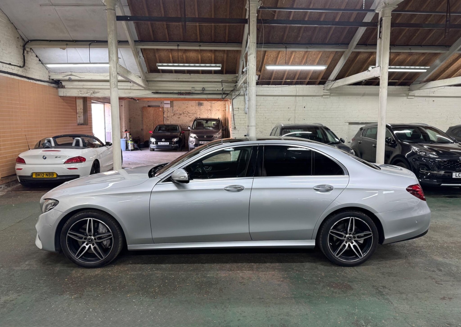 Used Mercedes-Benz E Class 2018 for sale - 77890605: Photo 5