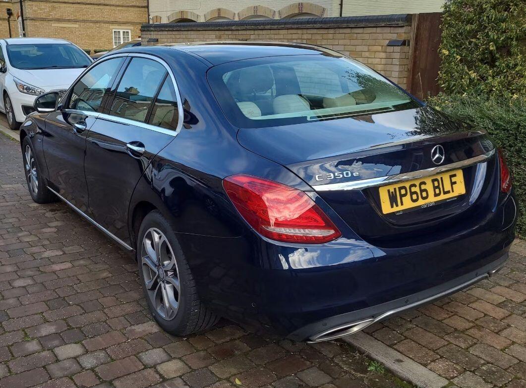 Used Mercedes-Benz C Class 2016 for sale - 77639447: Photo 4