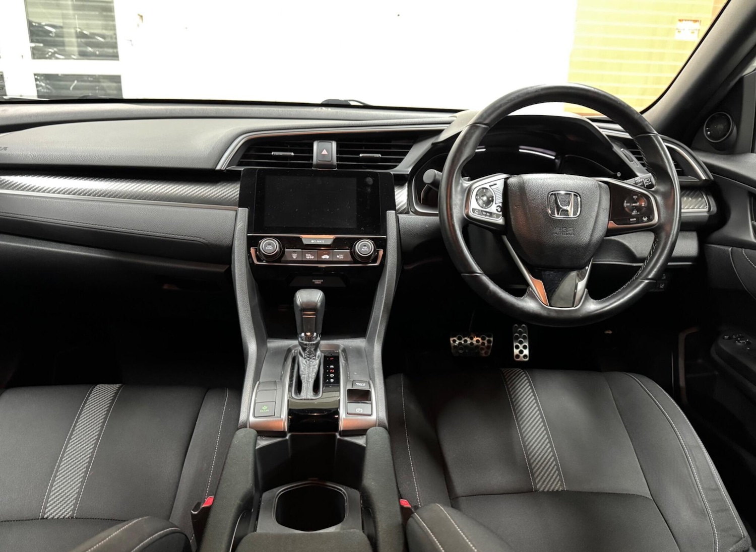 Used Honda Civic 2019 for sale - 76690896: Photo 14