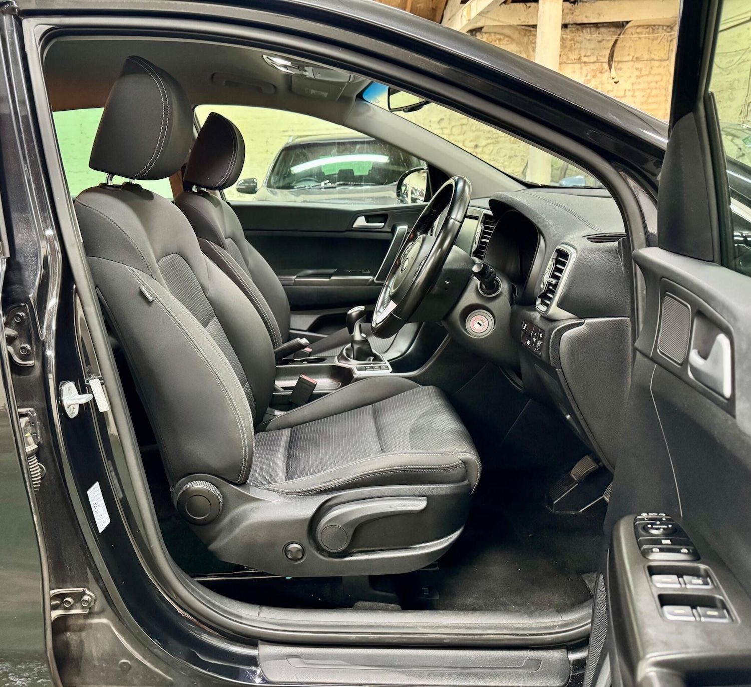 Used Kia Sportage 2018 for sale - 76690893: Photo 15