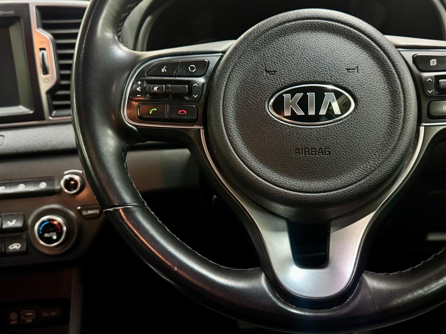 Used Kia Sportage 2018 for sale - 76690893: Photo 22