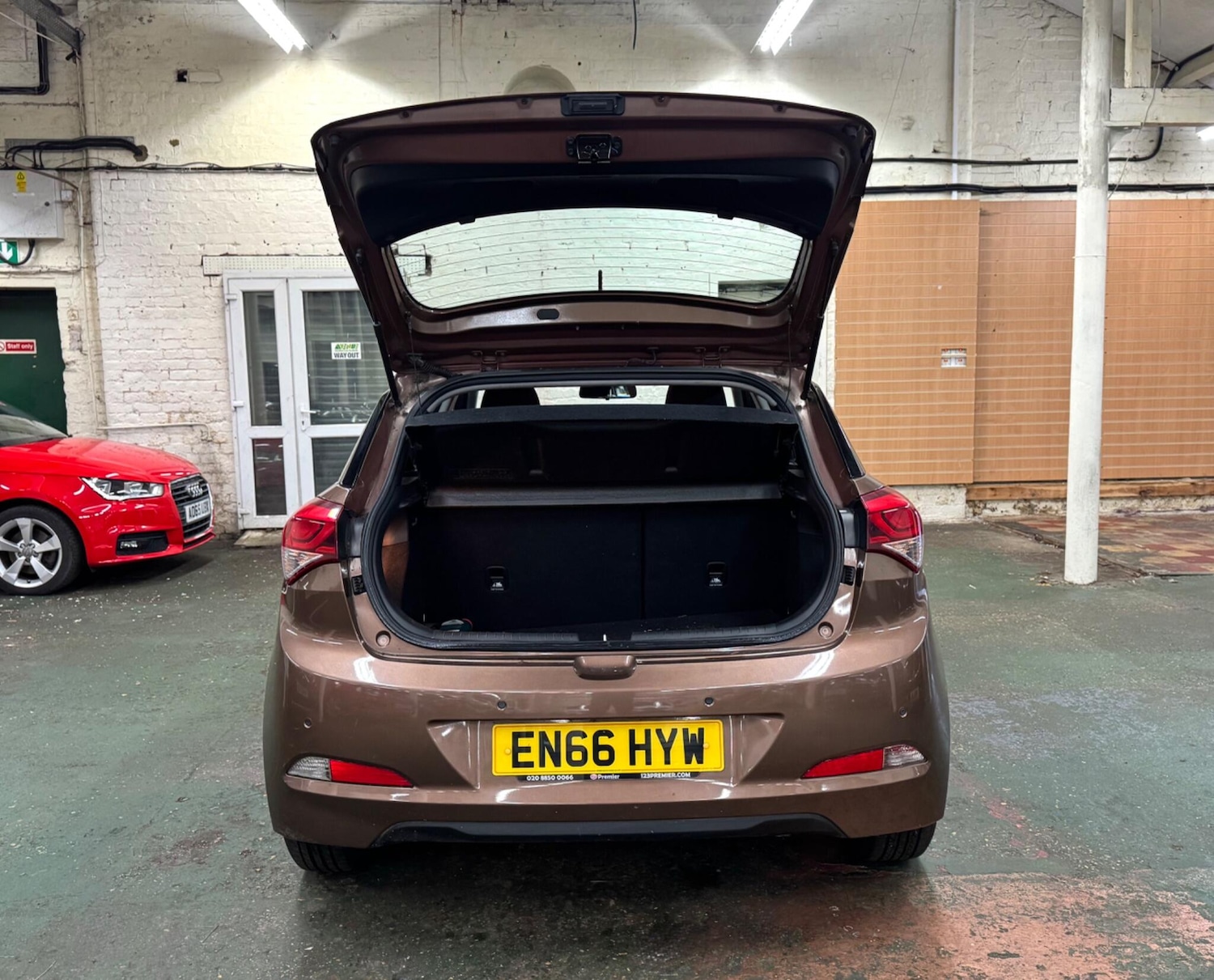 Used Hyundai i20 2017 for sale - 77262834: Photo 8