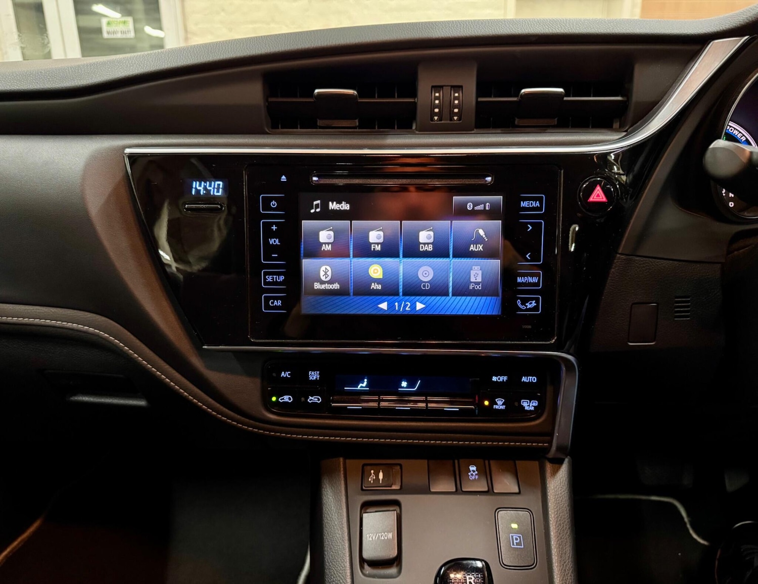 Used Toyota Auris 2018 for sale - 76690907: Photo 19