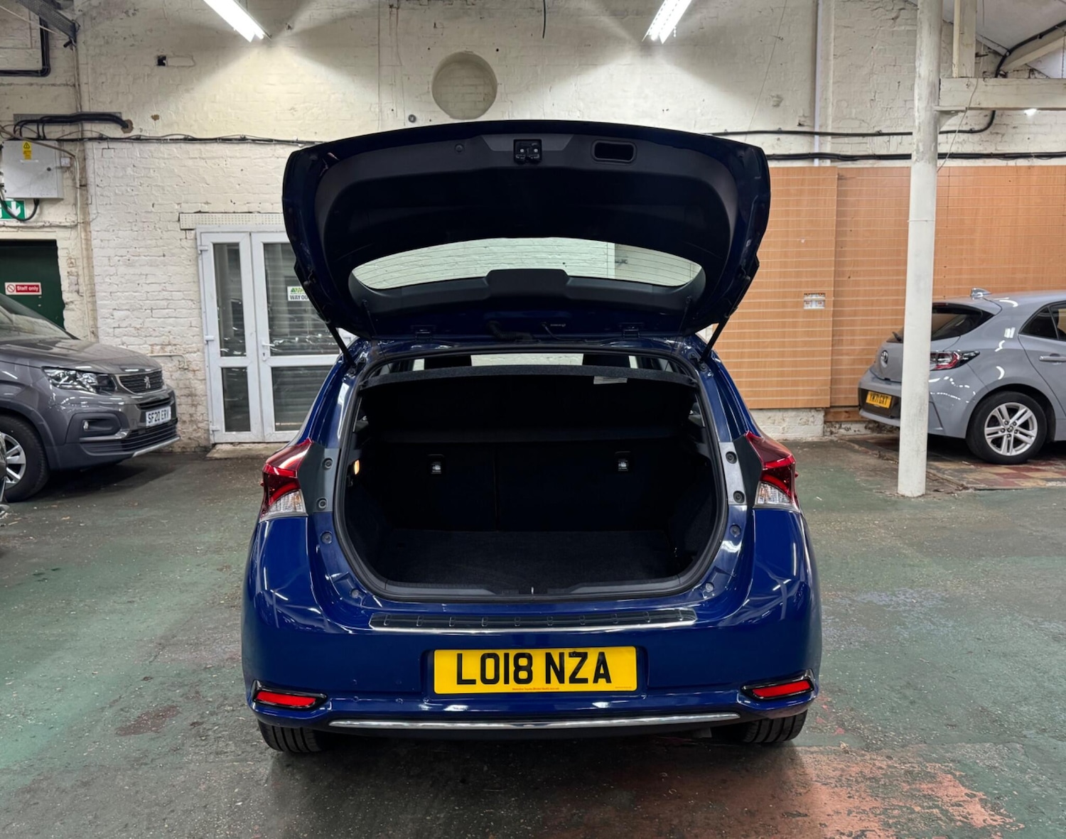 Used Toyota Auris 2018 for sale - 76690907: Photo 8