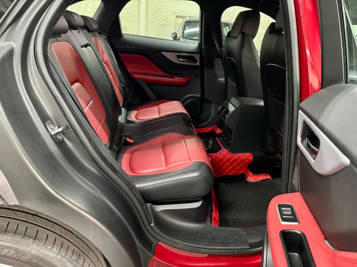 Used Jaguar F-Pace 2017 for sale - 77033584: Photo 18