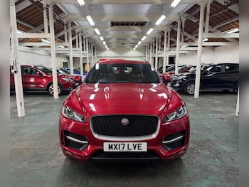 Used Jaguar F-Pace 2017 for sale - 77033584: Photo