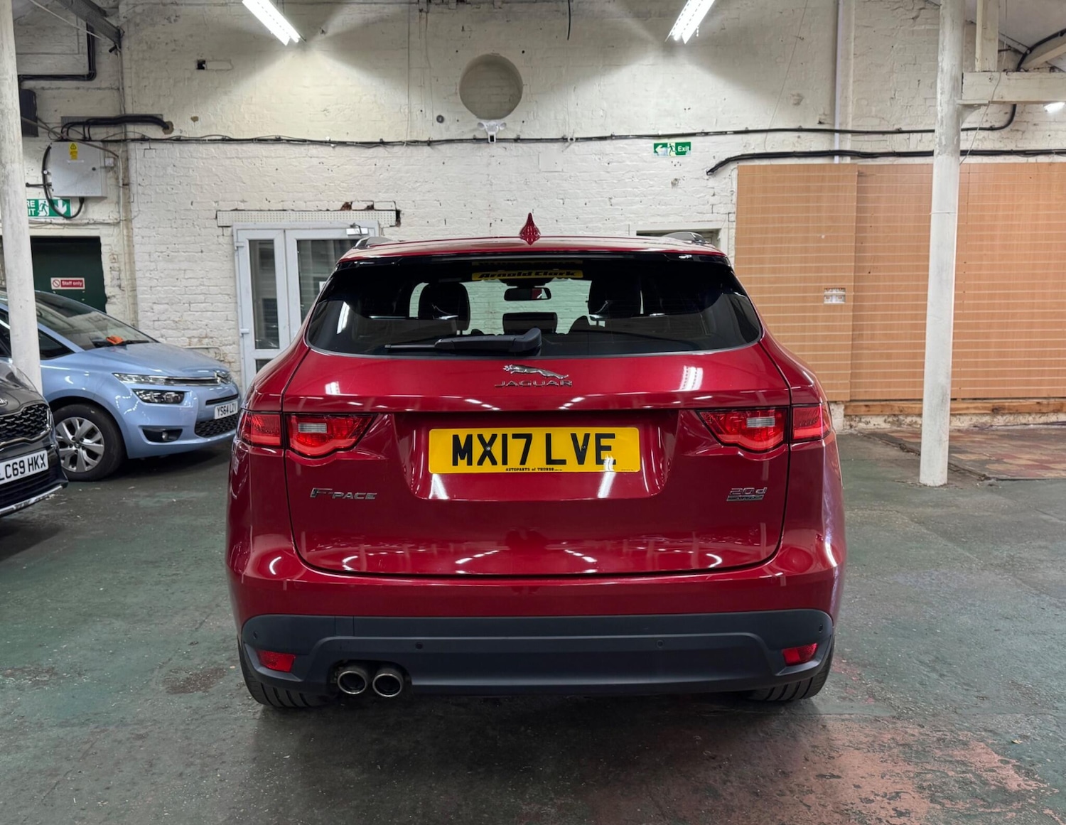 Used Jaguar F-Pace 2017 for sale - 77033584: Photo 6