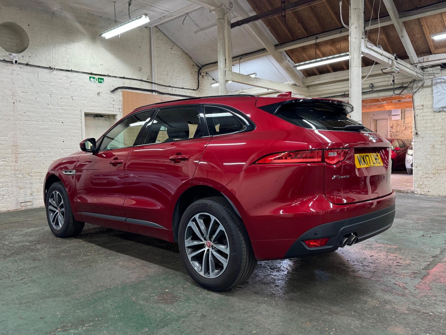 Used Jaguar F-Pace 2017 for sale - 77033584: Photo 7