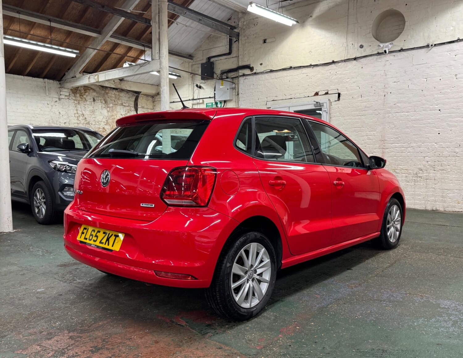 Used Volkswagen Polo 2015 for sale - 77560739: Photo 9